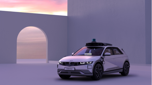 【现代汽车集团新闻稿】现代汽车集团和Motional首次揭幕IONIQ(艾尼氪) 5自动驾驶出租车(robotaxi) 搭载L4级别自动驾驶技术 将于2023年正式运行2986.png