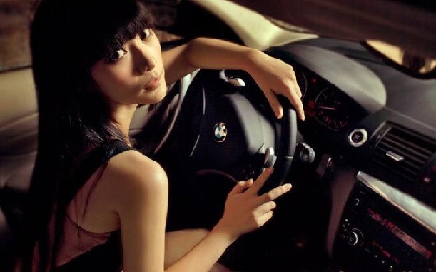 /美女BMW