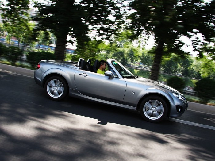 /马自达MX-5
