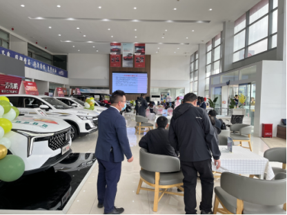 437632d909d53a8ae2f43fafb9c8ffc8.png 全新MPV奔腾M9石家庄上市22.98万元起1437.png
