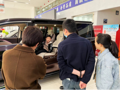 e1a86c94cfea6311a7c7a435169d13d0.png 全新MPV奔腾M9石家庄上市22.98万元起1446.png
