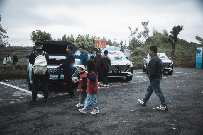 【新闻稿】超燃向前，长安欧尚杯重庆潼南·川渝场地越野赛圆满落幕1065.png