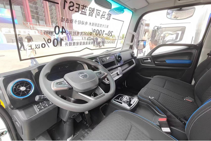 a4efa7ec3ec7ef5fd9c7b62ddc012db8.png 校 1【配图】全面升级 树立绿色运输新标杆 全新一代欧马可智蓝es1纯电轻卡静态体验552.png