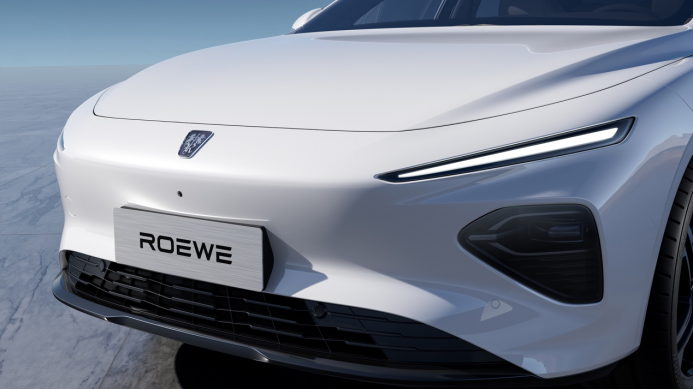 10e98665c582253c6c00e8a6ca805294.png 【荣威品牌新闻稿】拉开荣威品牌新能源征程序幕 荣威中高级纯电轿车d7官图发布577.png