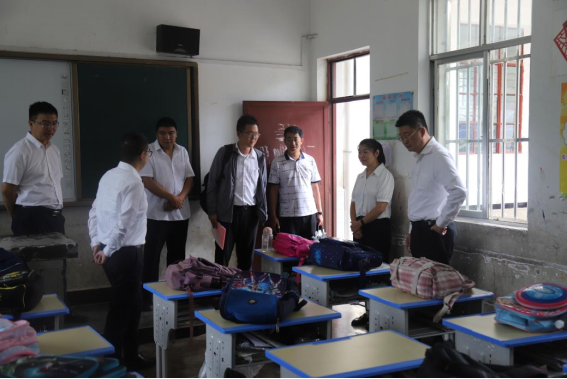 以执著的匠人精神做公益 长安马自达第10所希望小学爱心起航1026.png