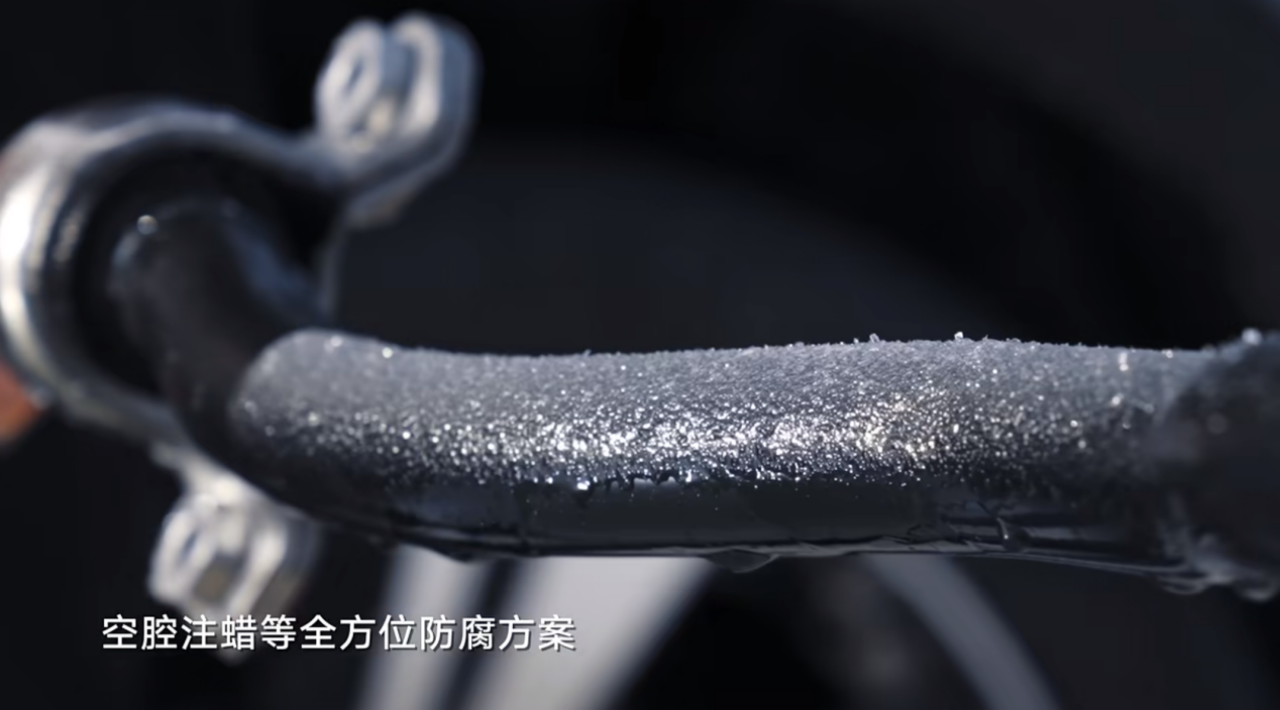 【日常稿件】在含盐25%的青海盐湖盐雾7天 一汽-大众揽巡竟然扛得住848.png