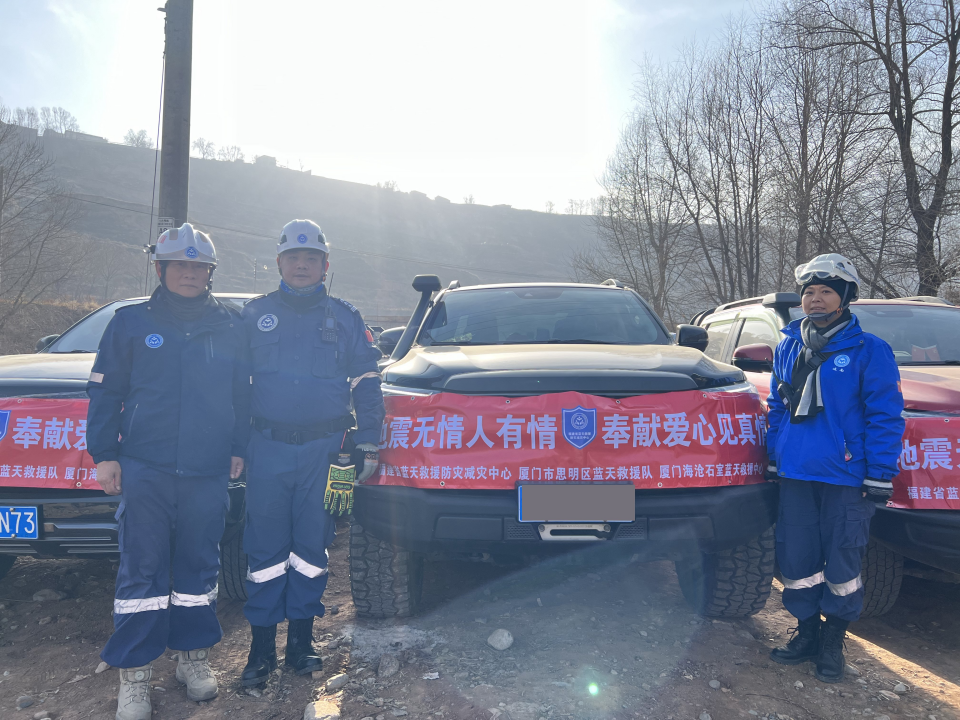 【论坛新闻稿】长城炮斩获中国年度皮卡多项大奖 以品类创新推动市场扩容2158.png