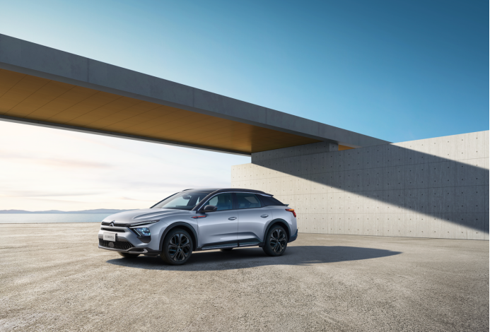 8f7ce761bf5d9344b7ec87c216ee32b0.png 【预热稿】一场含「龙」量最高的上市发布会!4月1日等你一起来见证1337.png