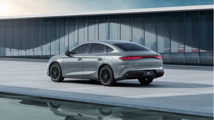 f5bc41f50edbc1444ef2c4111083008b.png 【秦l外观渲染图曝光稿】秦l外观首曝!“新国潮龙颜美学”引领中级轿车新趋势584.png