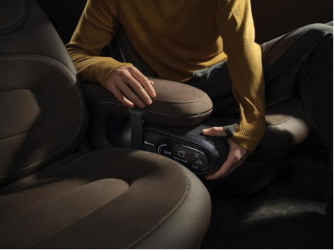 【新闻稿】跨越都市边界 遇见不可预见 全新smart精灵#5概念车将于北京车展呈现全球首秀1597.png