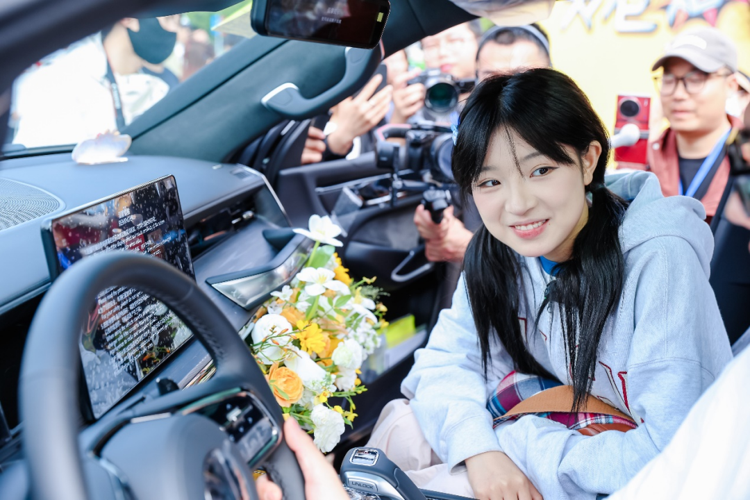 【新闻稿】梦中情车大力仑炮交付 长城炮携大力仑共同探索祖国大好河山Final(1)(1)331.png