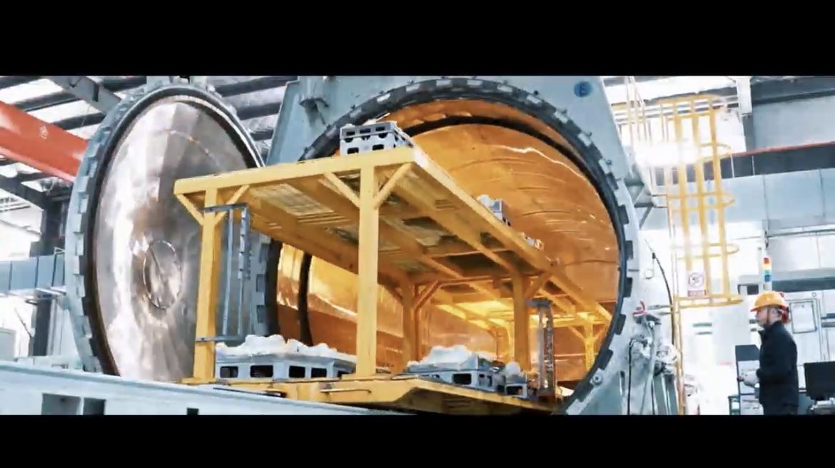 冠军尾翼 领克03 碳纤维驭风尾翼，除了耍帅是怎么提升性能，不负你的热爱